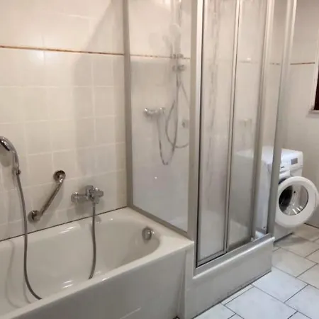Gemuetliche Wohnung Mit Kueche Und Netflix Klingenthal Exterior photo