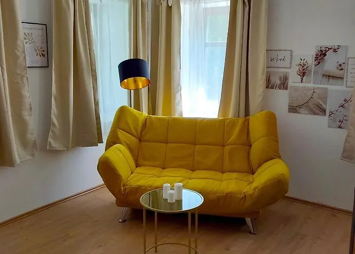 Gemuetliche Wohnung Mit Kueche Und Netflix